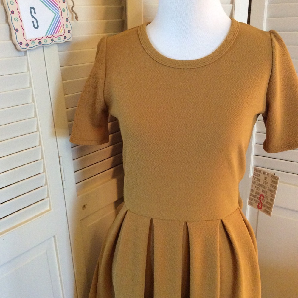 LuLaRoe Amelia dress.  Solid Gold